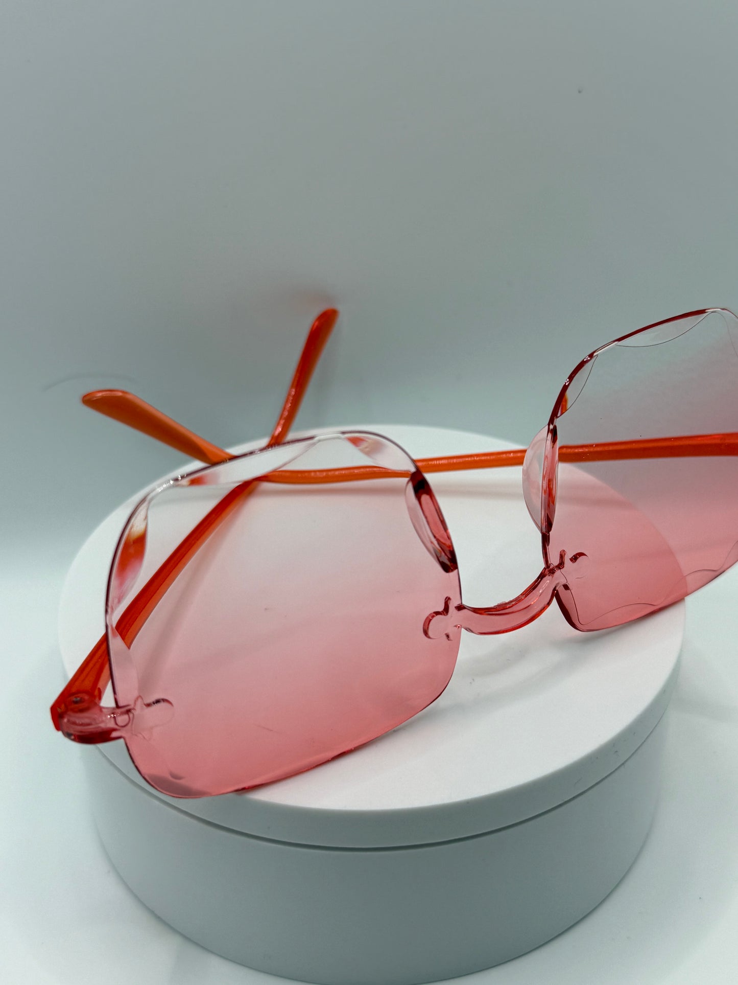 Frameless Women’s Sunglasses